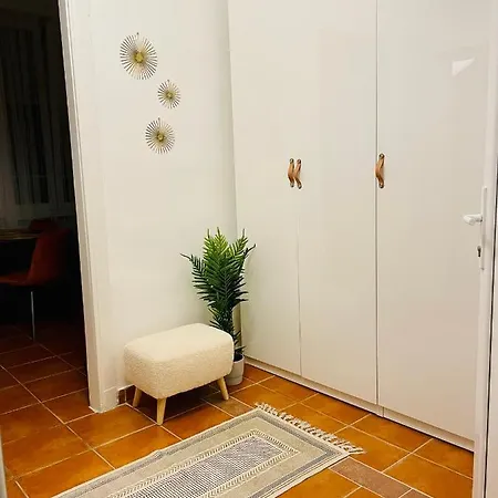 Charm Boutique Apartment *